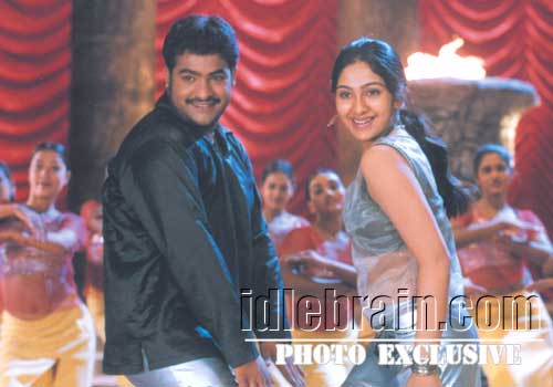 Simhadri - NT Rama Rao, Bhumika Chawla, Ankita