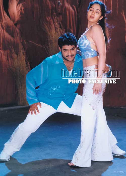 Simhadri - NT Rama Rao, Bhumika Chawla, Ankita