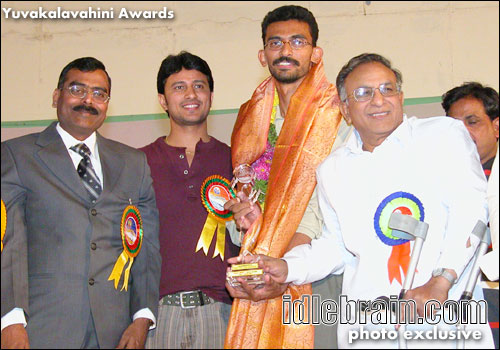 yuvakala vahini Film Awards 2004